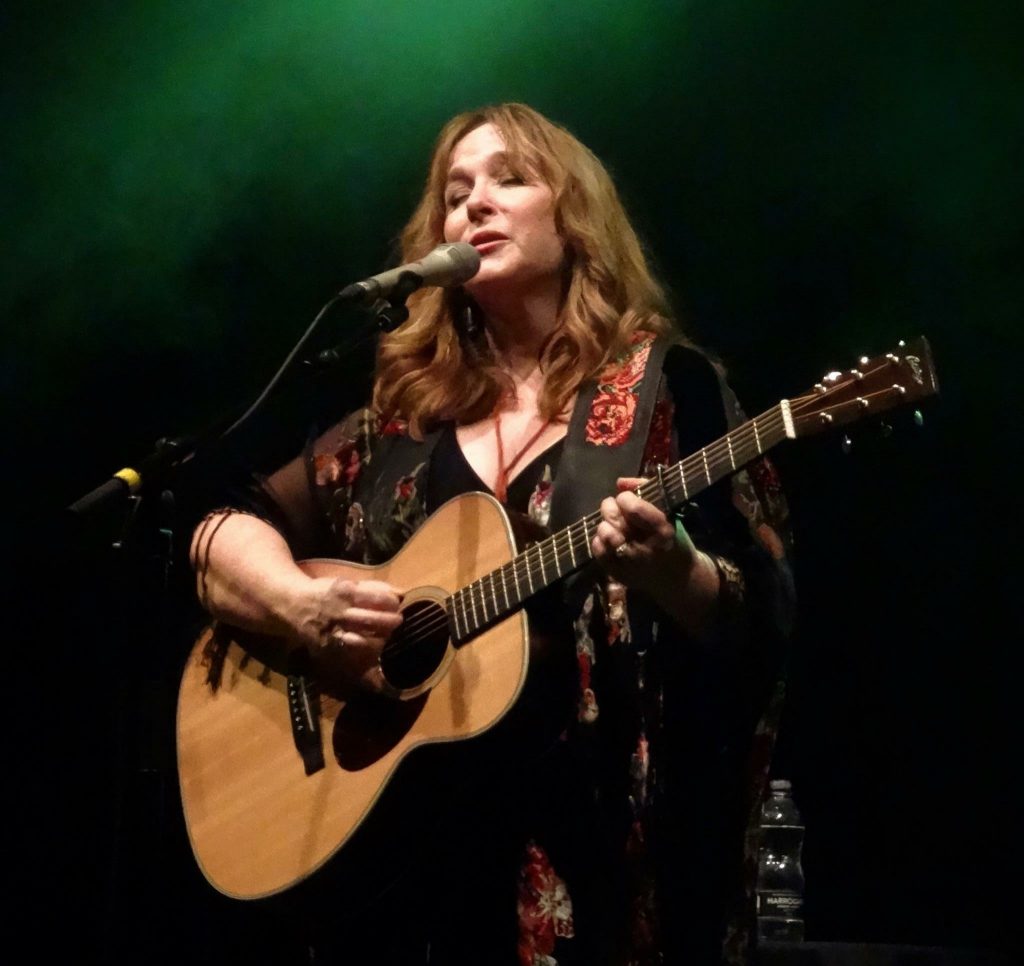 Gretchen Peters